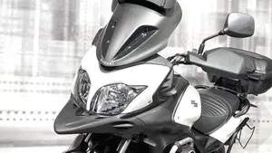 Suzuki V-Strom 650 ABS (2011 - 17)  (8)