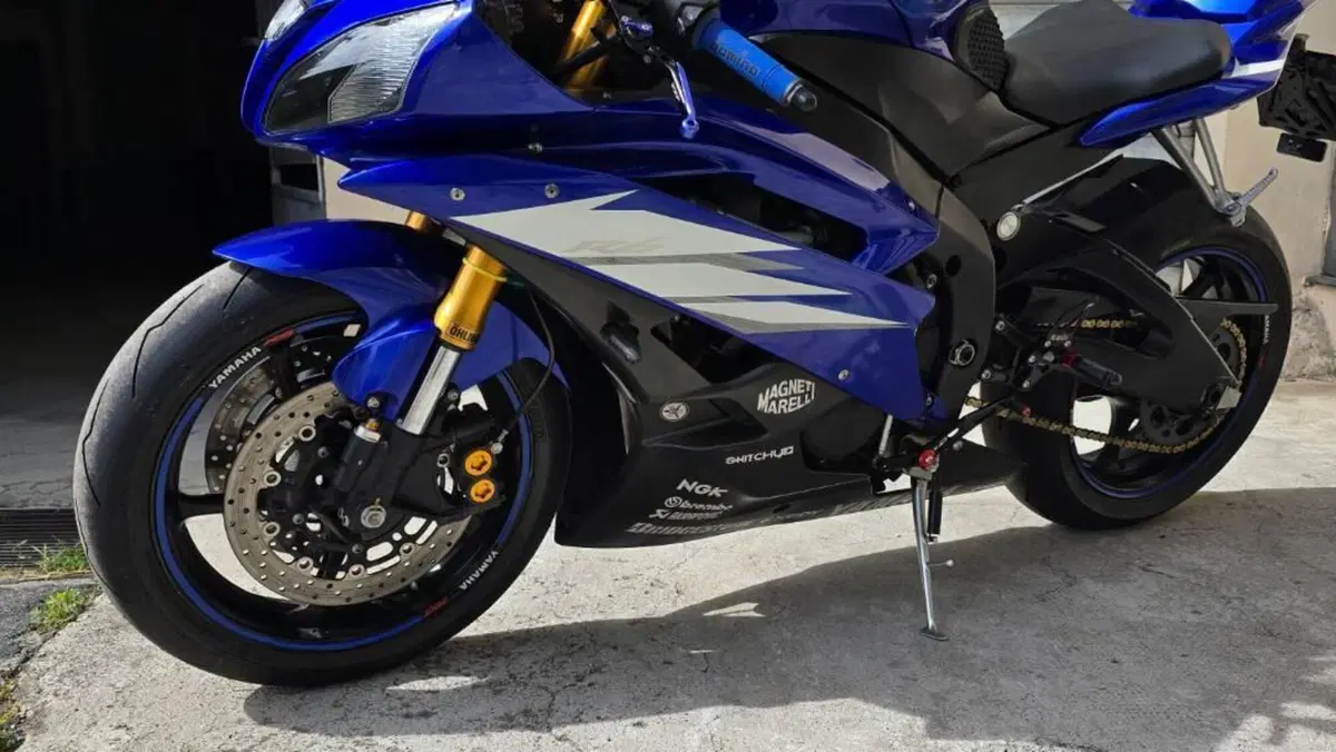 Kawasaki Ninja 600 ZX-6R (2009 - 16)  (2)