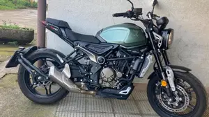 Voge Trofeo 300AC (2021 - 26) 