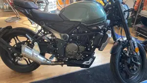 Voge Trofeo 300AC (2021 - 26)  (2)
