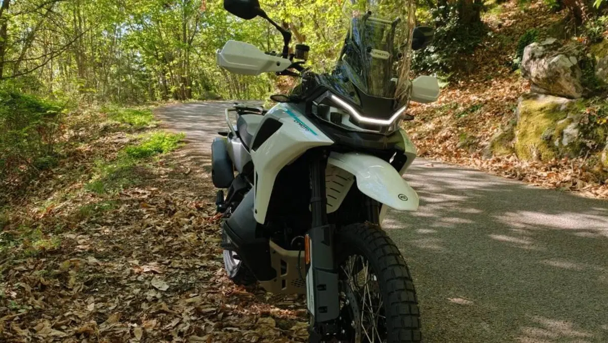 CFMOTO 1000MT-X High Seat (2026) 