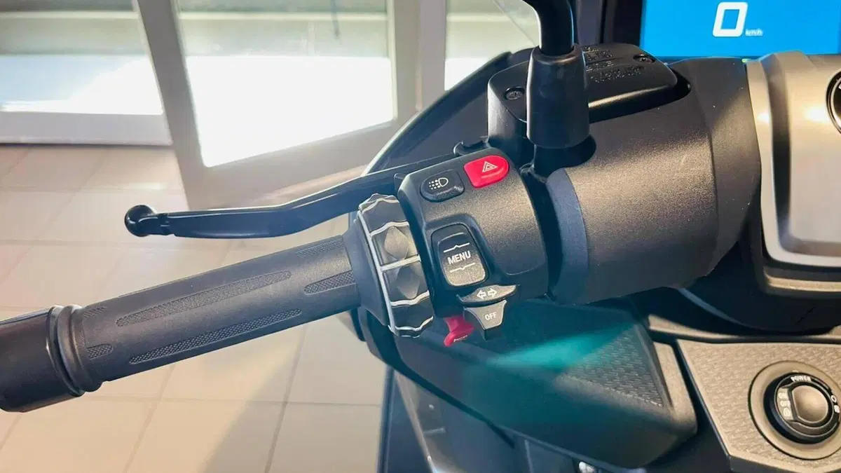 Bmw C 400 GT (2021 - 24)  (8)