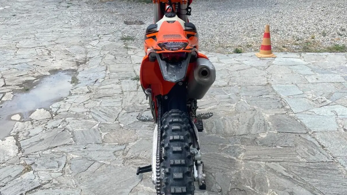 KTM 250 EXC-F Six Days (2025)  (4)