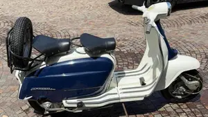 Lambretta   (2)