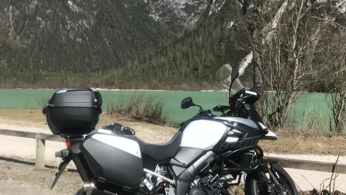 Suzuki V-Strom 1000 ABS No compromise LE (2015 - 17)  (3)