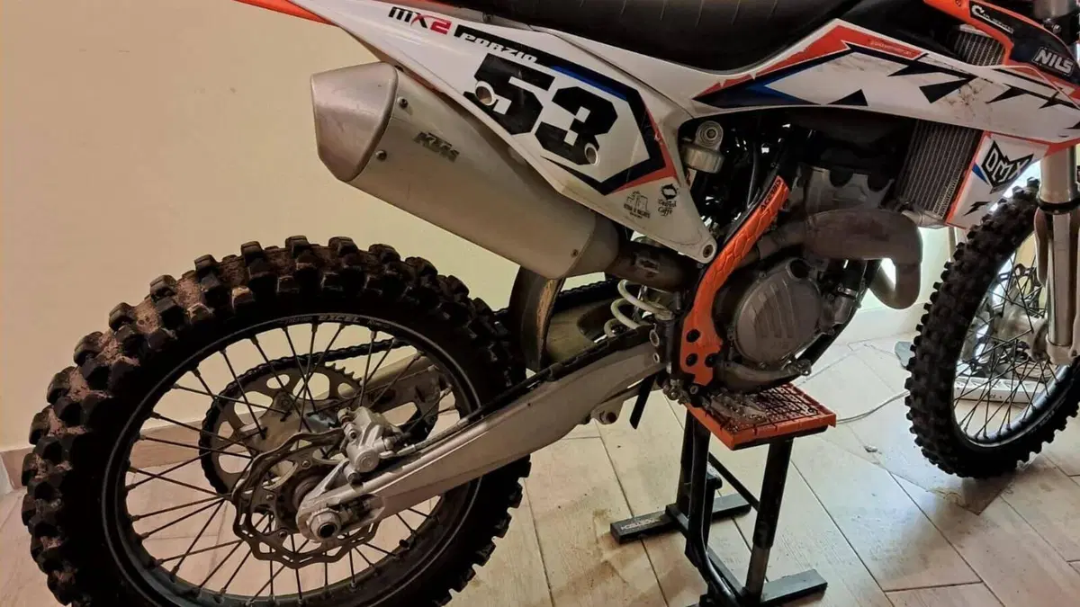 KTM 250 SX-F (2019)  (4)