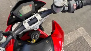 Ducati Hypermotard 1100 S (2007 - 09)  (5)