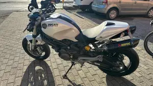 Ducati Monster 696 (2008 - 13)  (4)