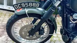 Triumph Bonneville T100 (2008 - 16)  (6)