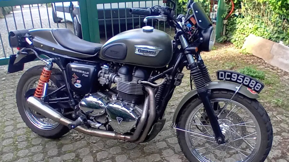 Triumph Bonneville T100 (2008 - 16) 
