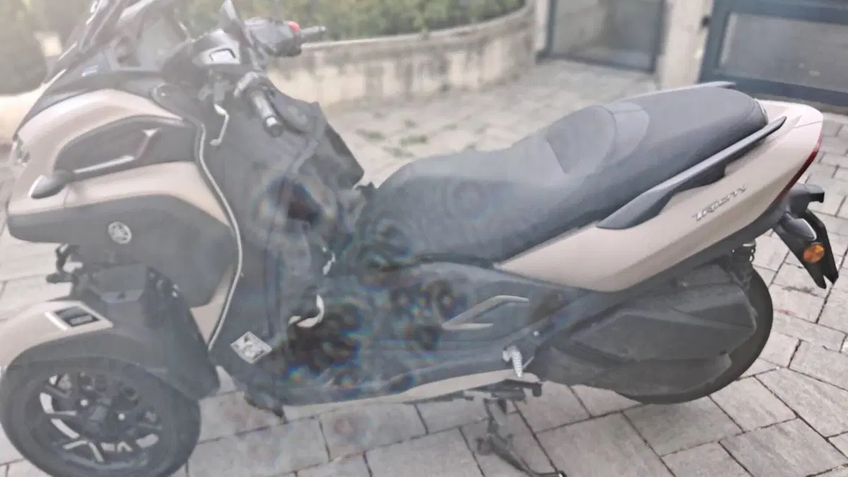 Yamaha Tricity 300 (2021 - 24)  (5)