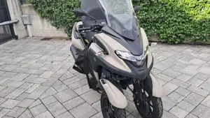 Yamaha Tricity 300 (2021 - 24) 