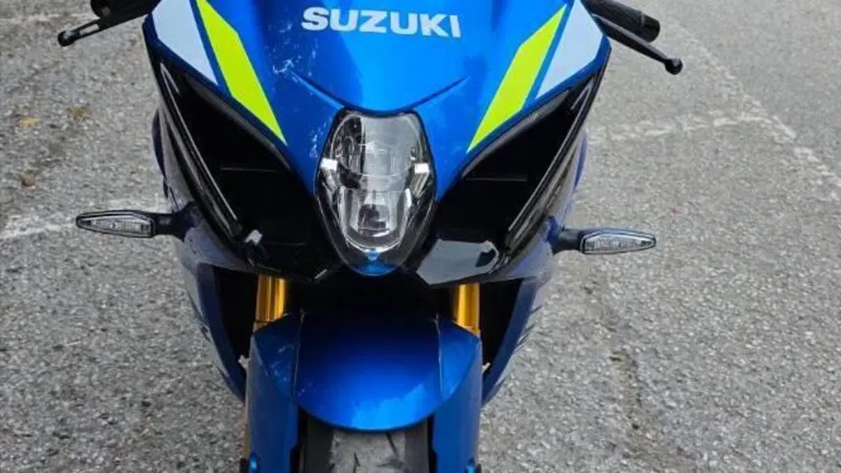 Suzuki GSX-R1000R (2019 - 20)  (4)