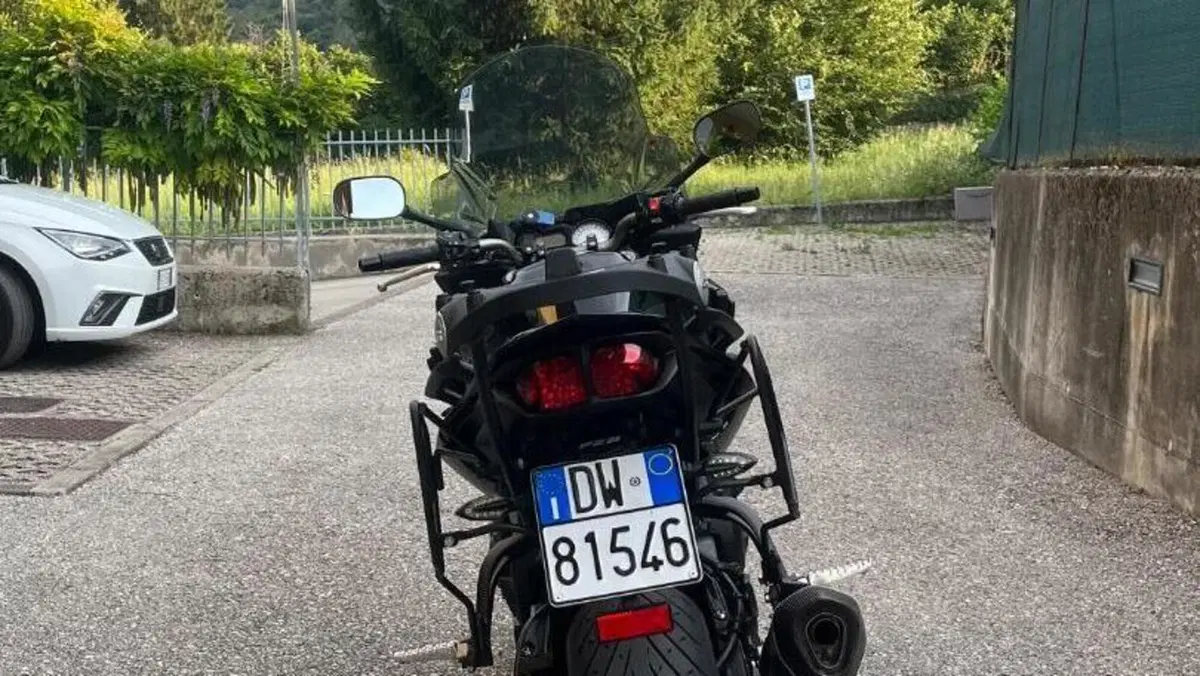 Yamaha Fazer 8 (2010 - 16)  (6)