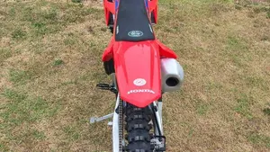 Honda CRF 250R (2024)  (4)