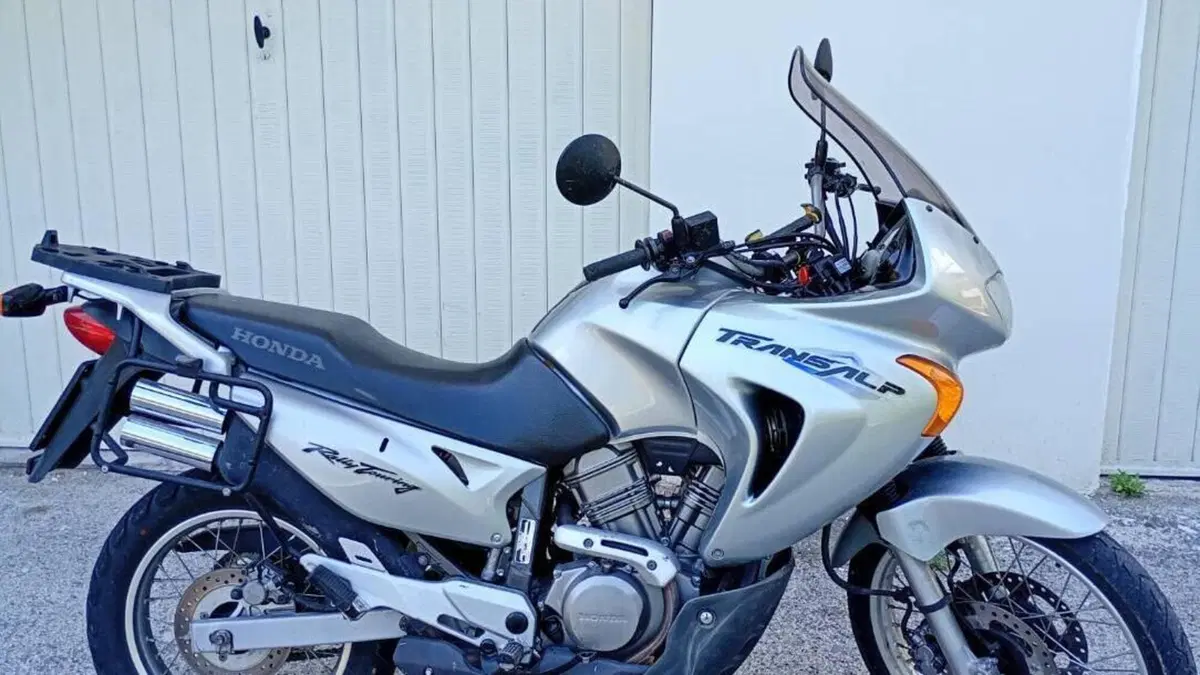 Honda Transalp XL 650V (2000 - 04) 