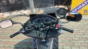 Honda Forza 300 ABS (2013 - 17)  (6)