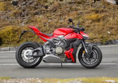 Ducati Streetfighter V4 (2025 - 26) - Annuncio 10060752