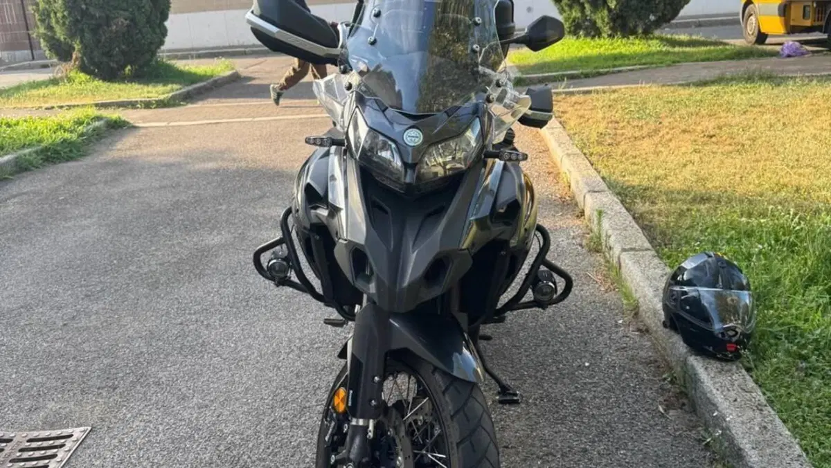 Benelli TRK 502X (2020)  (2)