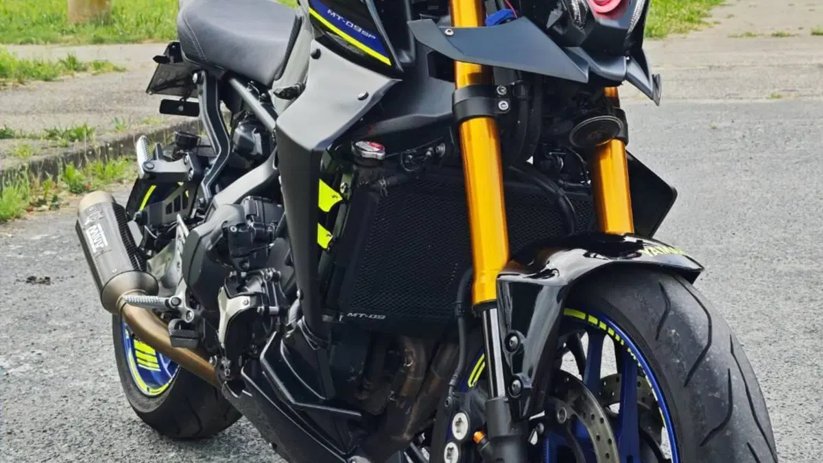 Yamaha MT-09 SP (2021 - 23) 