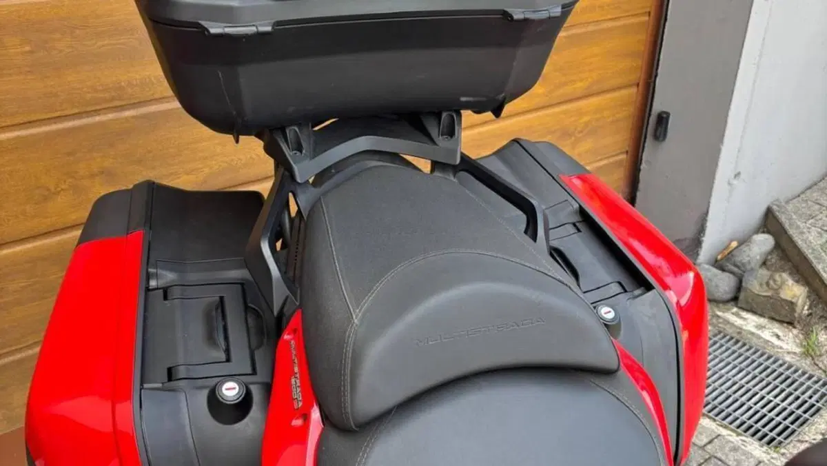 Ducati Multistrada 1200 S Touring (2013 - 14)  (7)
