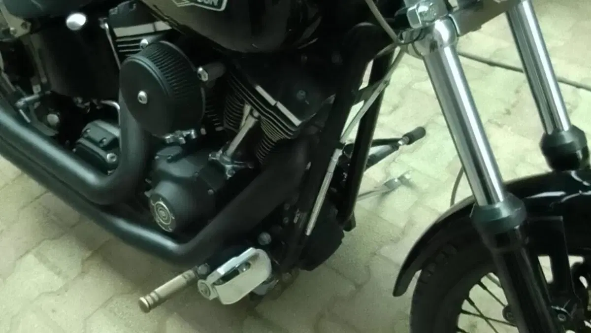 Harley-Davidson 1450 Night Train (2002 - 05) - FXSTBI  (4)