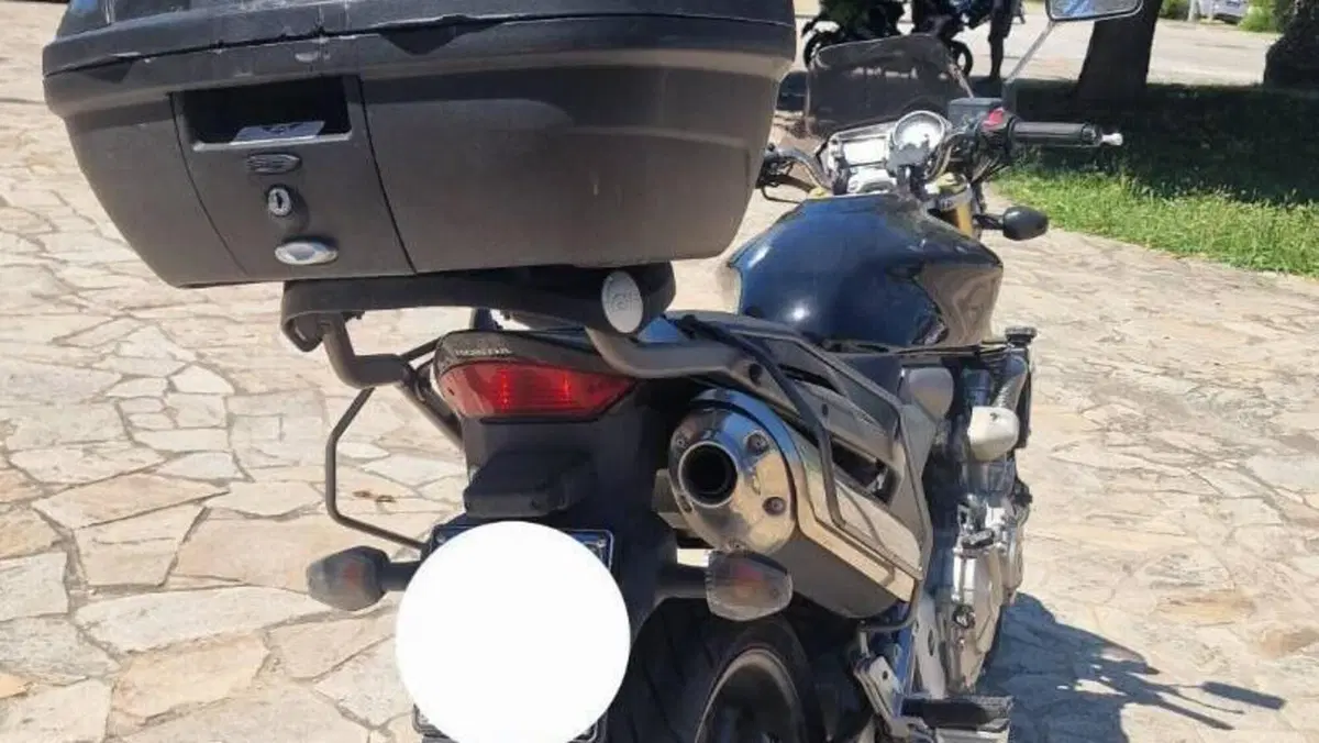 Honda CBR 600 F (2001 - 06)  (12)