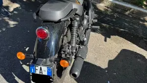 Royal Enfield Meteor 350 (2021 - 26)  (2)