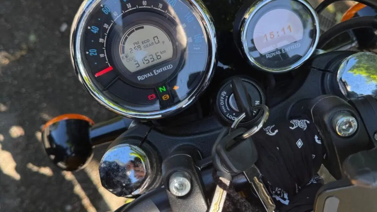 Royal Enfield Meteor 350 (2021 - 26)  (7)