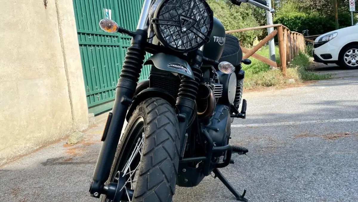 Triumph Street Scrambler 900 (2021 - 22)  (11)