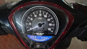 Honda SH 125 Mode (2021 - 23)  (5)