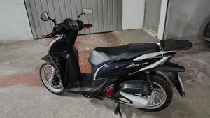 Honda SH 125 Mode (2021 - 23)  (7)