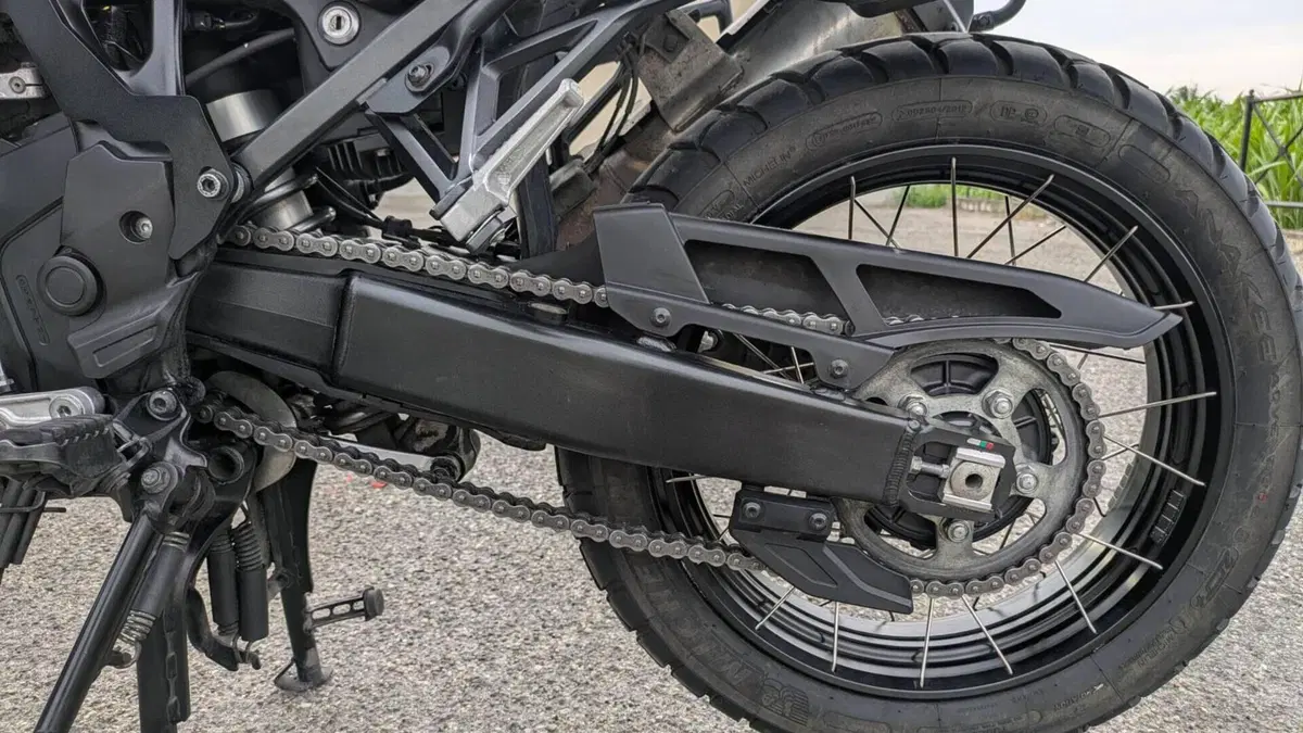 Honda Africa Twin CRF 1100L Adventure Sports (2022 - 23)  (4)