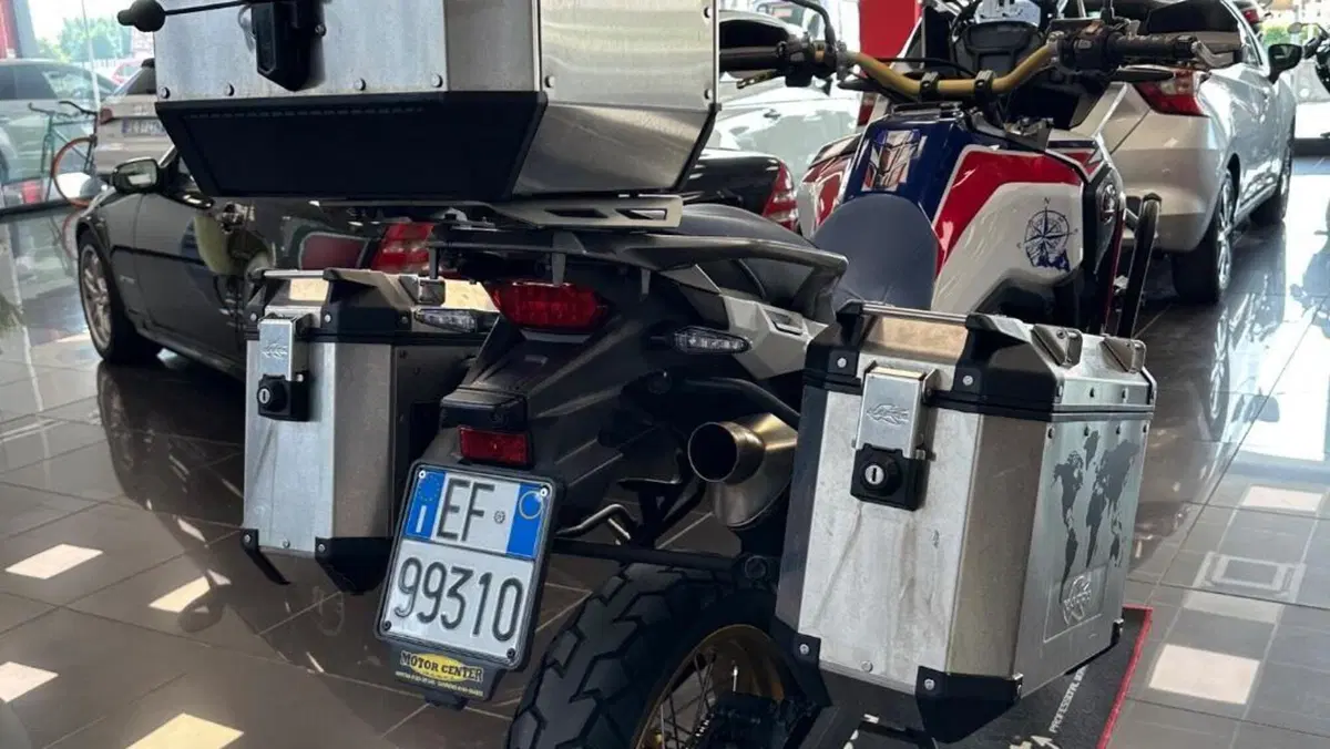 Honda Africa Twin CRF 1000L DCT ABS (2016 - 17)  (6)