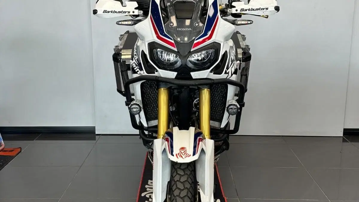 Honda Africa Twin CRF 1000L DCT ABS (2016 - 17)  (8)
