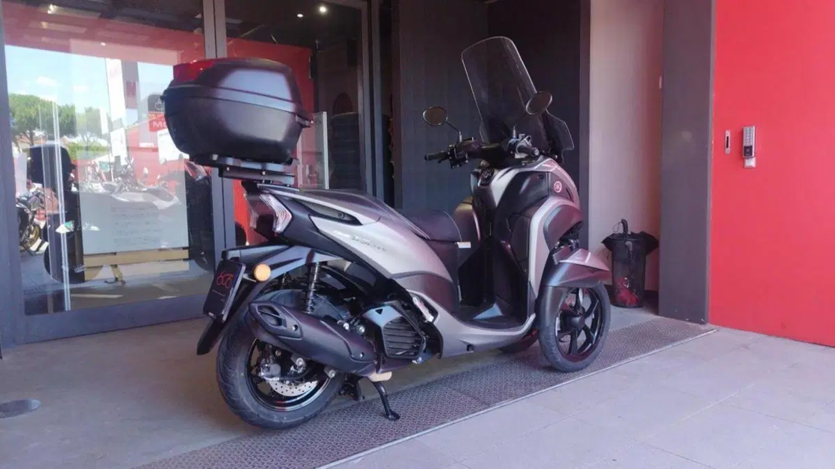 Yamaha Tricity 155 (2022 - 25)  (2)