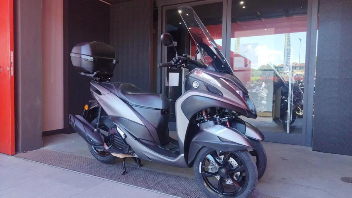 Yamaha Tricity 155 (2022 - 25)  (3)