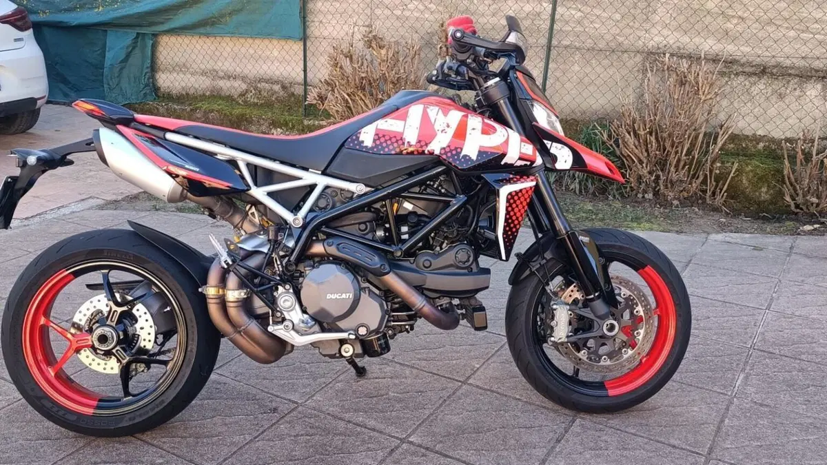 Ducati Hypermotard 950 RVE (2022 - 25)  (7)