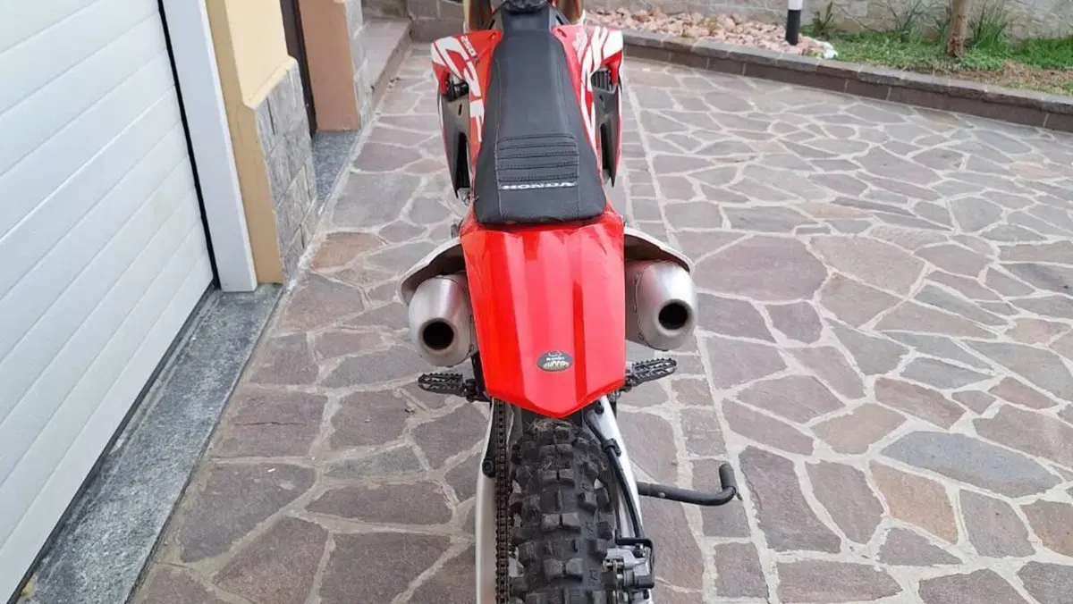 Honda CRF 250R (2018)  (2)