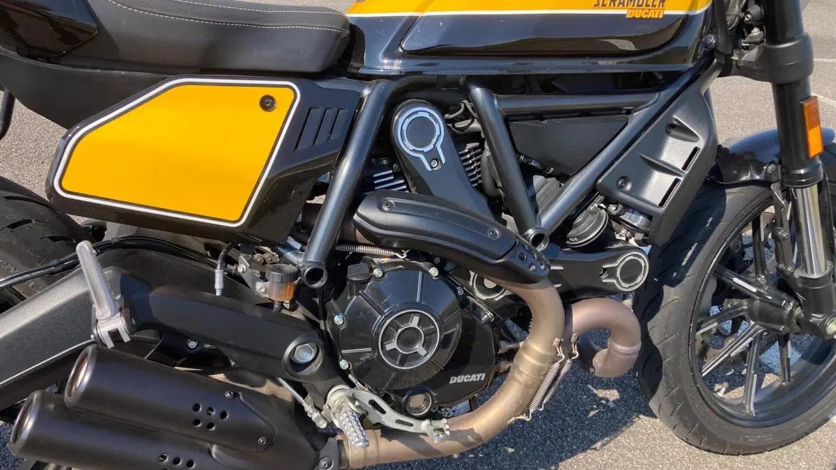 Ducati Scrambler 800 Full Throttle (2017 - 21)  (5)