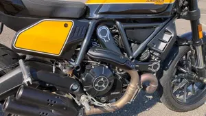 Ducati Scrambler 800 Full Throttle (2017 - 21)  (5)