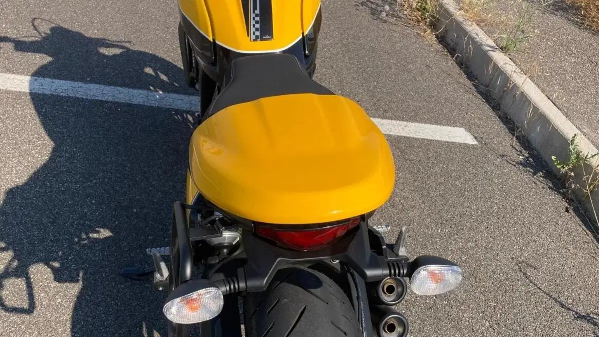 Ducati Scrambler 800 Full Throttle (2017 - 21)  (9)