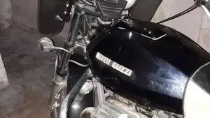 Moto Guzzi   (2)