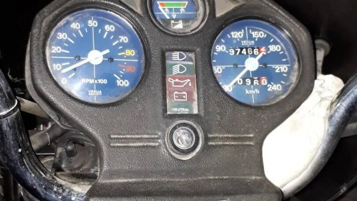 Moto Guzzi   (3)