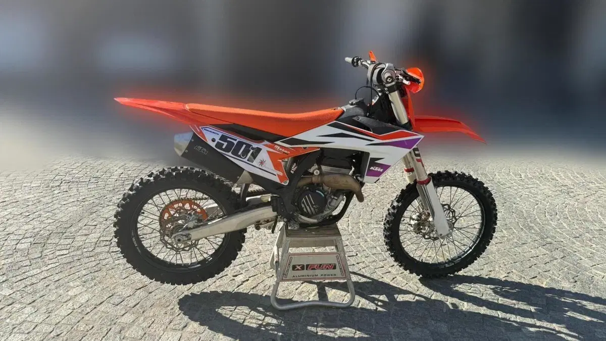 KTM 250 SX-F (2024)  (3)