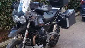 Moto Guzzi V85 TT (2021 - 23)  (4)