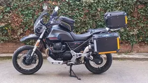 Moto Guzzi V85 TT (2021 - 23)  (5)