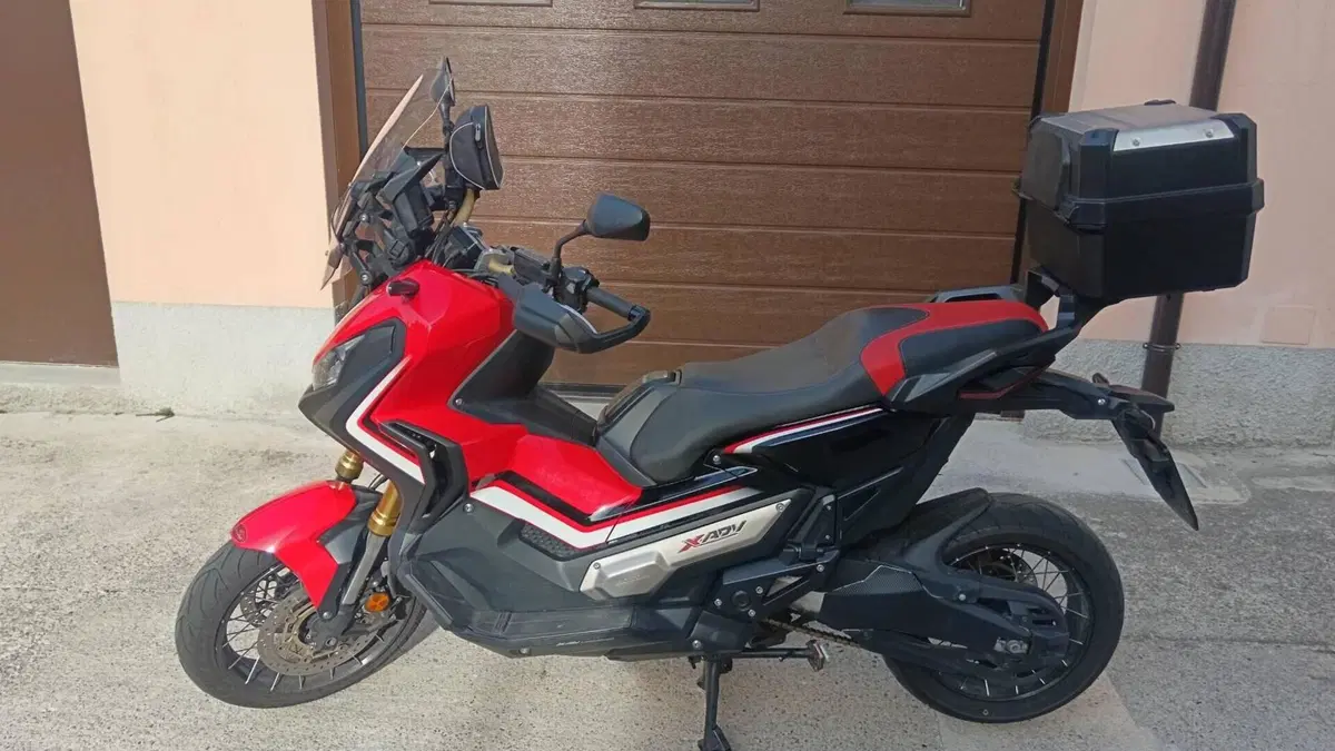 Honda X-ADV 750 (2017)  (4)