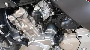 Honda Hornet 600 S (1999 - 01)  (2)