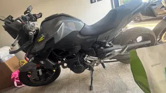 Bmw F 900 R (2021 - 24) usata
